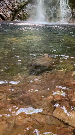 東京都檜原村　払沢の滝【動画】の記事動画