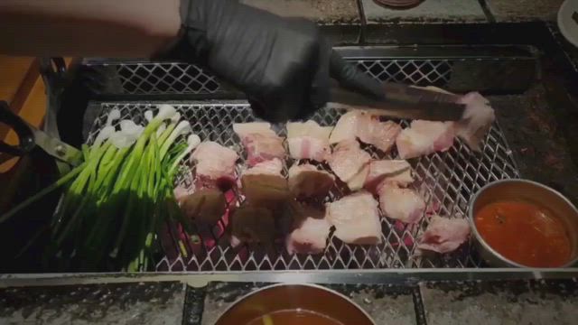 ウルヂロのホットプレイス＜山清炭火ガーデン＞の記事動画