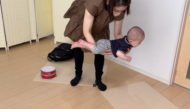 ０〜１歳のベビーリトミック体験の記事動画