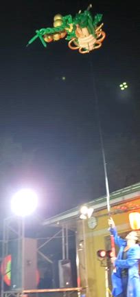『大空を舞う神龍』バルーンパフォーマンス 御殿場 新橋浅間神社の記事動画