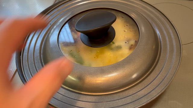 即席パエリア〜の記事動画