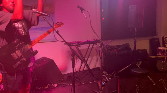 オーストラリアにて Liveデビュー‼︎の記事動画