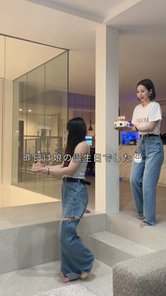 次女のお誕生日を家族でお祝いしました♥の記事動画