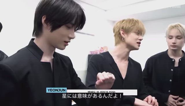 7TH YEAR:가시덤불에 잠시 바람이 멈췄을 때 -COMEBACK SHOWCASEの記事動画