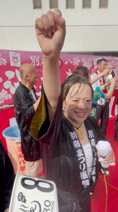 湯ぶっかけ祭り☆の記事動画