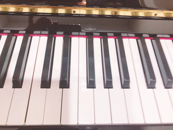 スキマ時間でできる指を鍛える練習法【ピアノ】の記事動画