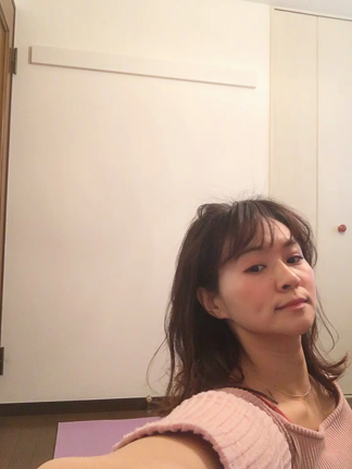 バレリーナストレッチの記事動画