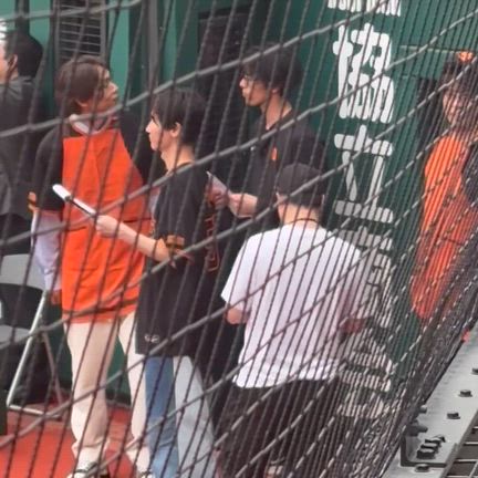 ジャイアンツタウンスタジアム、野球観戦！の記事動画
