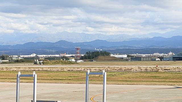 スマホのパワーで小松を撮るの記事動画