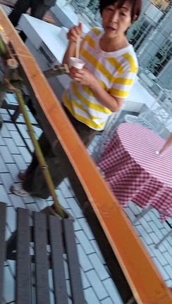 今日の晩ご飯はそうめん流しにしましたの記事動画